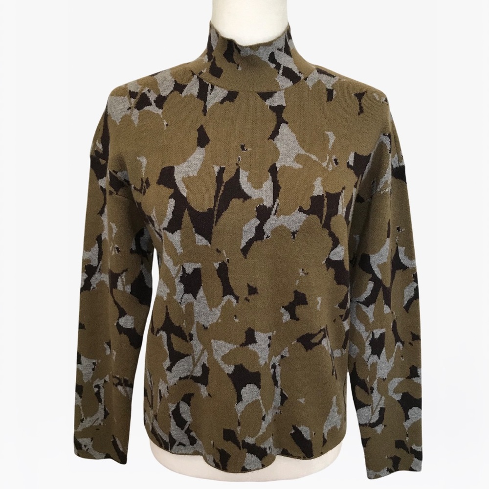 Anthropologie Camo Print Women’s Turtleneck Sweater XS/S